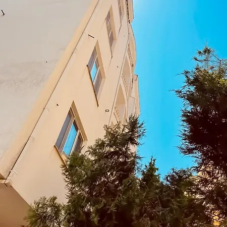 Albanor شقة فندقية *