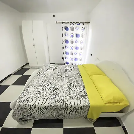 Albanor Aparthotel *