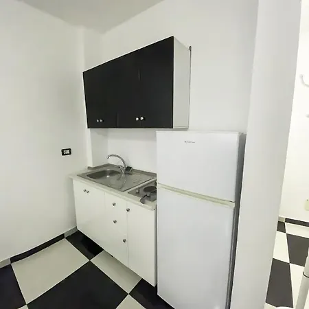 Aparthotel Albanor